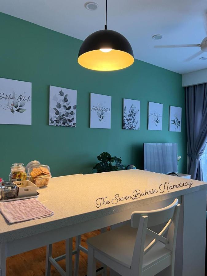 Thesevenbahrin Homestay Seri Kembangan Extérieur photo